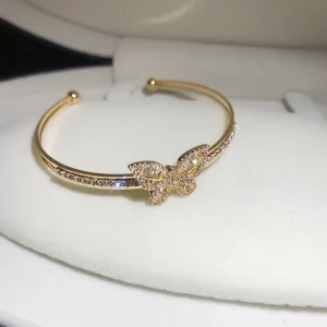 Fashionable luxury bracelet-Beautiful F